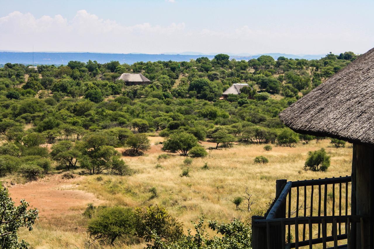 Monateng Safari Lodge Wallmannstal Екстериор снимка