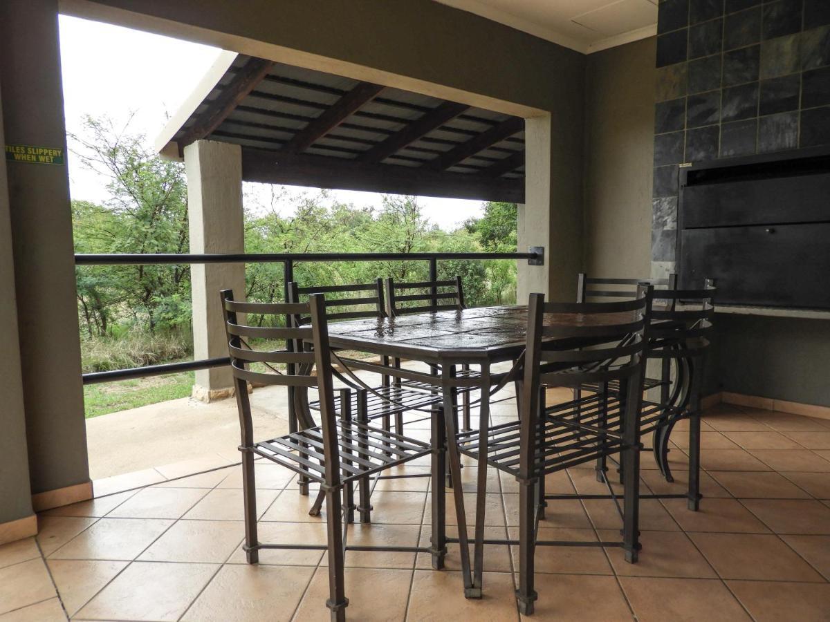Monateng Safari Lodge Wallmannstal Екстериор снимка
